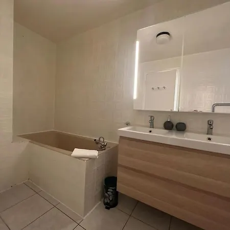 Apartment Drouet D'erlon Duplex Spacieux, Terrasse Au Centre